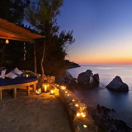 Nautical Szálloda 4*