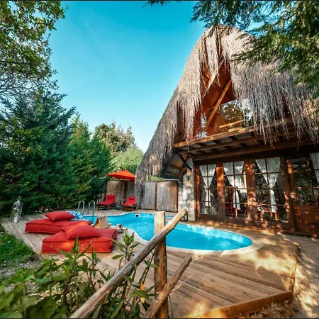 Nautical Szálloda 4*