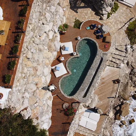 ホテル ナウティカル