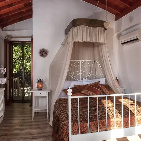 ホテル ナウティカル