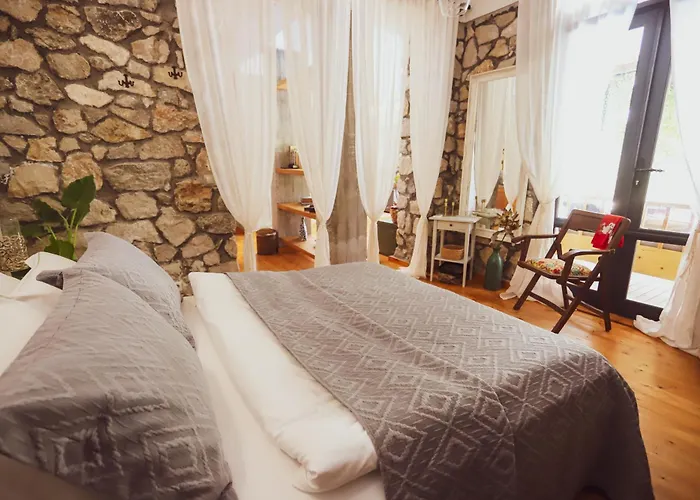 Hotel Nautical
