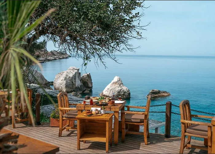 Nautical Hotel 4*